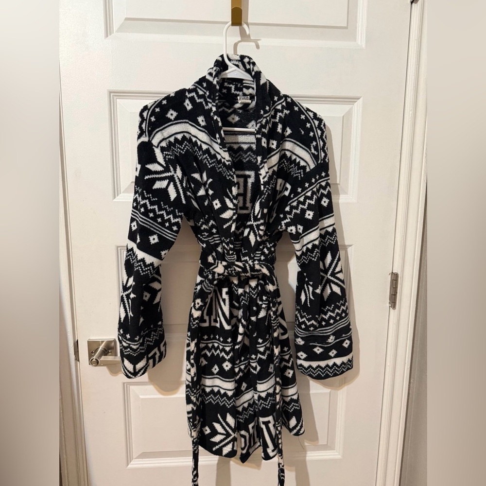 Victoria Secret PINK Robe